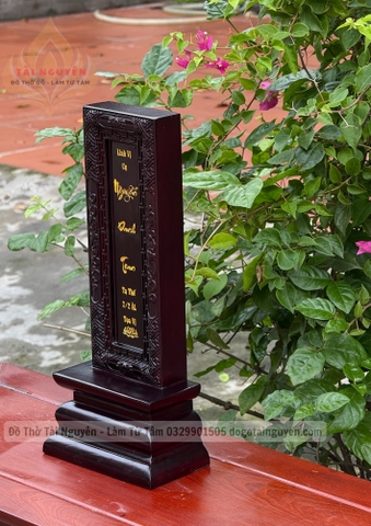 Bài vị chạy chiện nguyên khối
