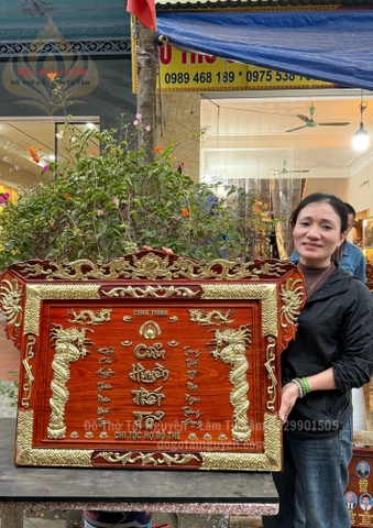 Khung thờ Cửu Huyền Thất Tổ (khung treo)