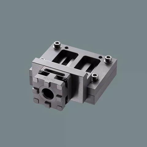 Ê-tô chỉnh nghiêng A-one 3A-200124 cho máy cắt dây EDM | Adjustable wire-cut EDM chuck R50