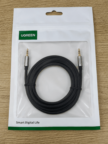 Cáp Audio 3.5mm UGREEN 10604 Dài 2M Chính Hãng | Phú Quốc