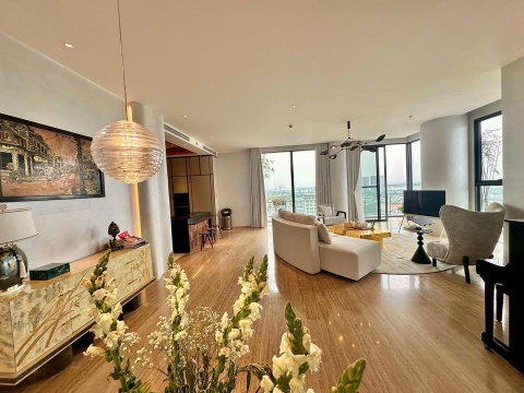 PENTHOUSE FOR SALE AT ANTONIA PHU MY HUNG – 270M² | 3 BEDROOMS | ULTRA-LUXURY