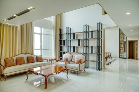 DISTRICT 2 PENTHOUSE DUPLEX VISTA VERDE 4 BEDROOM FOR SELL