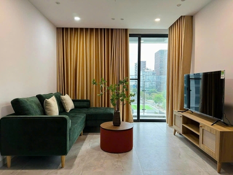 FOR RENT CARDINAL COURT PHU MY HUNG APARTMENT 3 BEDROOMS 100M2