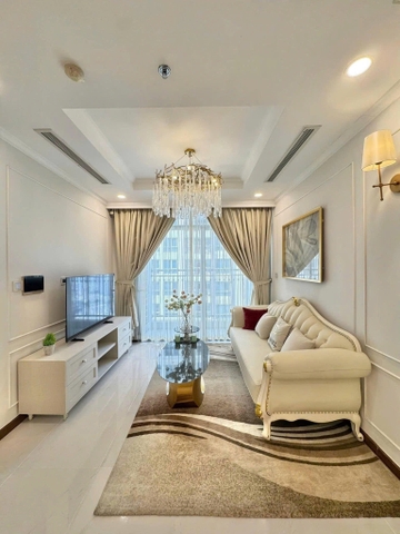 URGENT SALE – VINHOMES CENTRAL PARK APARTMENT – 2 BEDROOMS – 79SQM – TITLE DEED