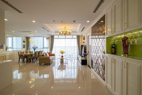 LUXURY APARTMENT VINHOMES CENTRAL PARK 2 BEDROOMS 100M2 FULL OPTIONS FOR SELL