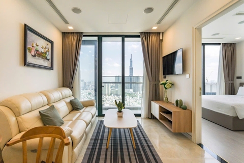LUXURY APARTMENT IN VINHOMES GOLDEN RIVER 2 BEDROOMS FOR SELL