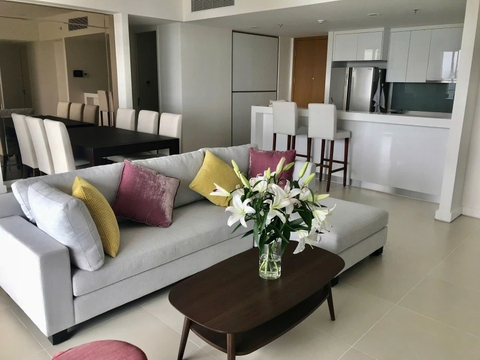 GATEWAY THAO DIEN APARTMENT 4 BEDROOMS HIGH-CLASS FURNITURE FOR SALE
