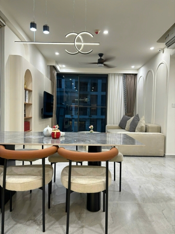 BEAUTIFUL HOUSE CARDINAL COURT APARTMENT 3 BEDROOMS  FOR SELL