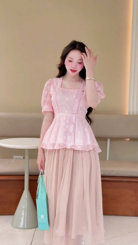 ADELINE HOUSE -  SET ÁO VOAN TIỂU THƯ TAY PHỒNG + CHÂN VÁY MIDI DÀI- TK 181.2+166.3