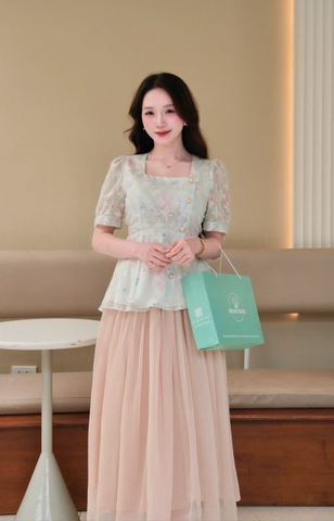 ADELINE HOUSE -  SET ÁO HOA NỔI TAY PHỒNG + CHÂN VÁY MIDI DÀI – TK 181.1 + 166.3