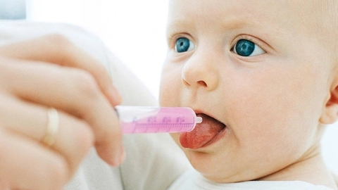 Men vi sinh cho bé: Khi nào cần và chọn loại nào?
