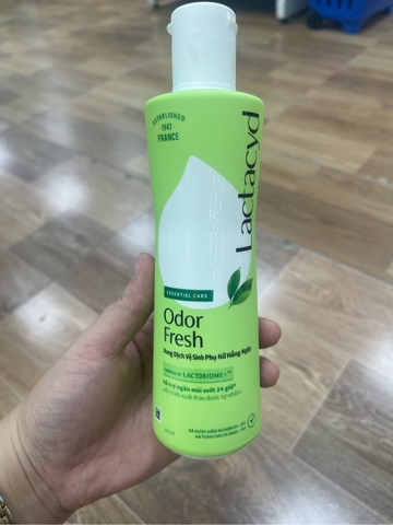 DDVS Lactacyd xanh 250ml