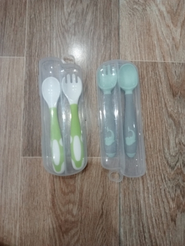 Bộ thìa dĩa tập ăn cho bé - Tiện lợi và an toàn