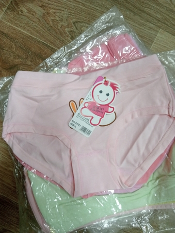 Quần chip trẻ em size L