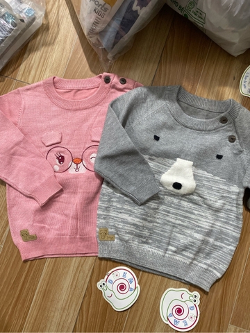 Áo len cổ tròn dài tay