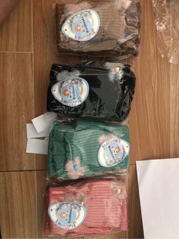 Tất Len Trẻ Em Gập Ngón