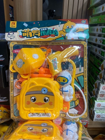 Vỉ bác sĩ meka 9957 (BỘ ĐỒ CHƠI BÁC SĨ MINI CHO BÉ GÁI – KHÁM PHÁ THẾ GIỚI Y TẾ CÙNG BÉ)