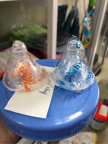 Núm ti thay thế bình cổ rộng Pegion