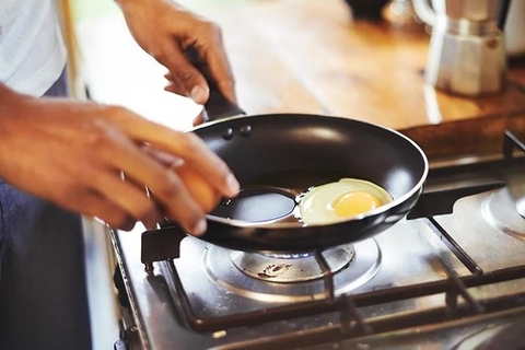 Cách bảo quản đồ gia dụng, đồ bếp trong mùa mưa lũ