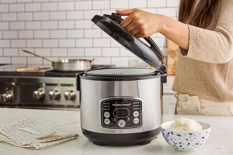 Sai lầm của chị em khi mua Nồi cơm dung tích lớn