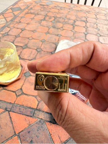 Dunhill chính hãng men vàng