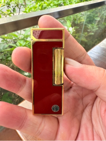 Dunhill chính hãng men đỏ makie sư tử