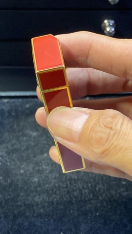 Cartier Paris 5 cánh
hình rồng nổi