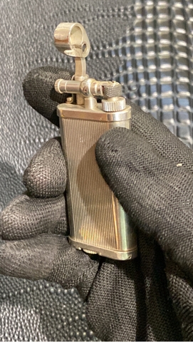 Dunhill đầu búa, made in England