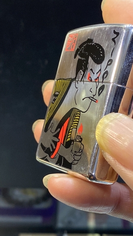 ZIPPO G XIII