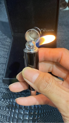 S.T. Dupont hình cây bút