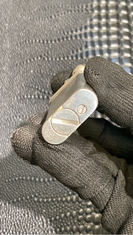 Dunhill đầu búa, made in England