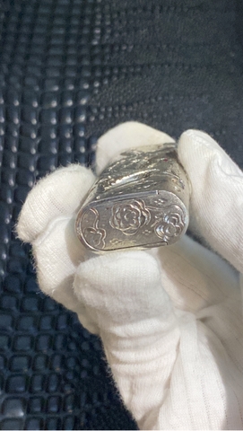 Cartier Paris bạc nguyên khối đính đá ruby
