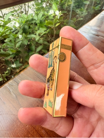 Dunhill chính hãng men hiếm makie cọp