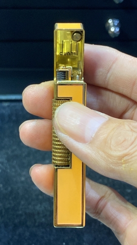 Dunhill Swiss Made
hình con hổ nổi