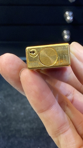 Dunhill Swiss Made
hình rồng nổi