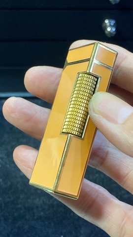 Dunhill Swiss Made
hình con hổ nổi