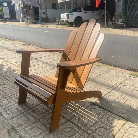 GHẾ ADIRONDACK MIMOSA GỖ EUCALYPTUS NGOÀI TRỜI – THƯ GIÃN SANG TRỌNG CHO SÂN VƯỜN, HỒ BƠI, BAN CÔNG