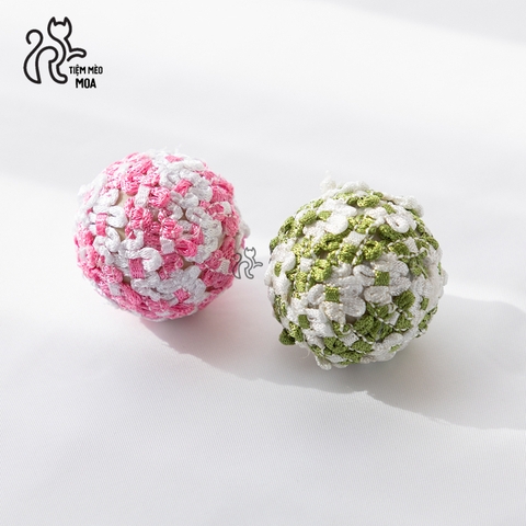 Banh nỉ có lục lạc - Đồ chơi cho mèo - Tiệm Mèo Moa