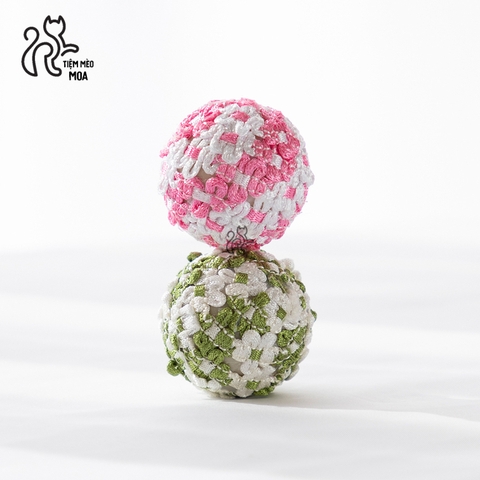 Banh nỉ có lục lạc - Đồ chơi cho mèo - Tiệm Mèo Moa