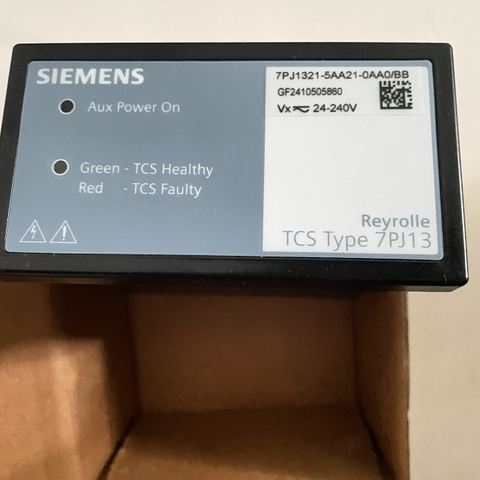 Rơle giám sát mạch trip Reyrolle 7PJ13