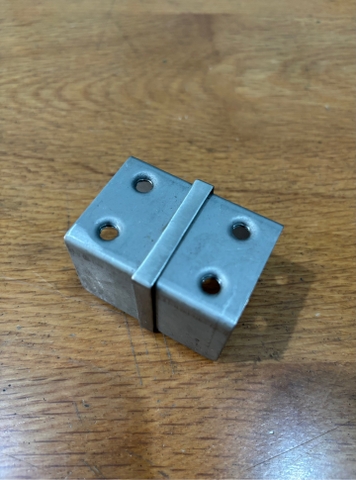LK ĐỨNG INOX