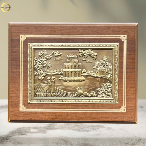 TRANH HỒ HOÀN KIẾM BẰNG ĐỒNG VÀNG GIẢ CỔ - TRANH QUÀ TẶNG ĐỂ BÀN (KÍCH THƯỚC 22X17CM )