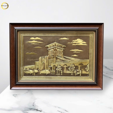 TRANH CHỢ BẾN THÀNH BẰNG ĐỒNG GIẢ CỔ - KÍCH THƯỚC 38X54CM