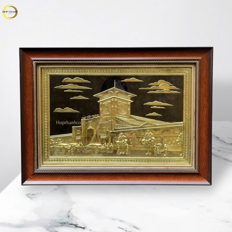 TRANH CHỢ BẾN THÀNH BẰNG ĐỒNG MẠ VÀNG 24K - KÍCH THƯỚC 38X54CM