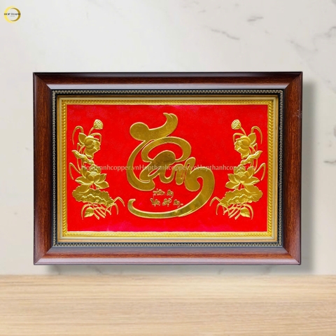 TRANH CHỮ TÂM BẰNG ĐỒNG DÁT VÀNG - KÍCH THƯỚC 54X38CM