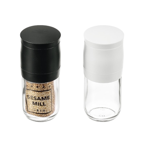 Lọ xay tiêu thuỷ tinh nắp đen