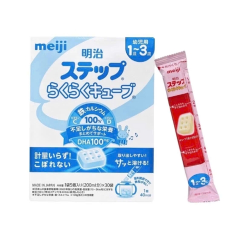 Sữa Meiji thanh Step Raku_raku Cube cho trẻ từ 1 đến 3 tuổi