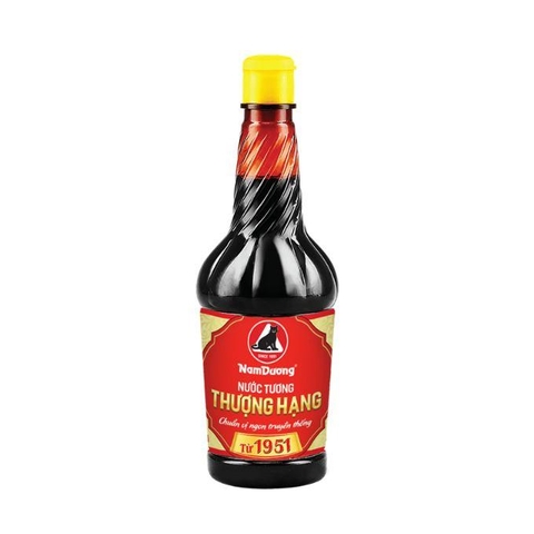 Nước tương thượng hạng Nam Dương chai 500ml (1 Chai)