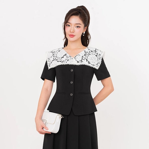 Áo khoác phối ren