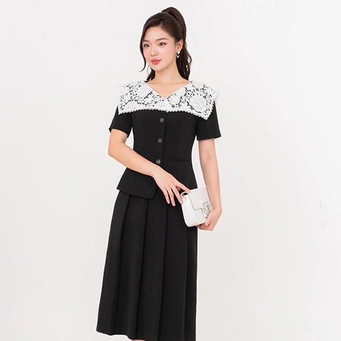 Áo khoác phối ren
